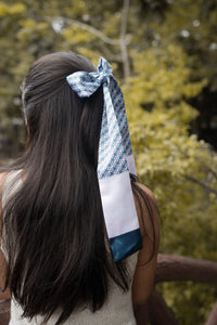 Seagrass Bombyx Tie-Up Scarf