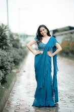 Load image into Gallery viewer, Sadha (Sadaf Mohammed Sayed) in Seagrass Ruffle Saree Set