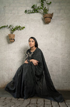 Load image into Gallery viewer, Pebble Grey Saree Set