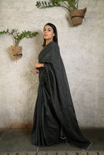 Load image into Gallery viewer, Pebble Grey Saree Set