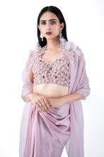 Load image into Gallery viewer, Rosebud Embellished Cape Set