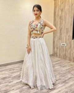 Aarti Singh in Bay Salt Skirt Set