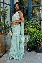 Load image into Gallery viewer, Divya Boppana in Honey Dew Concept Saree Set