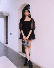 Load image into Gallery viewer, Esha Rao in Lil&#39; Raven Black Dress